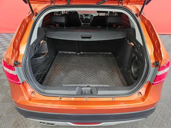 Lada (ВАЗ) Vesta I с пробегом 2021 года, цена 1 380 000 рублей, 46198 км, универсал, Автокод Объявления