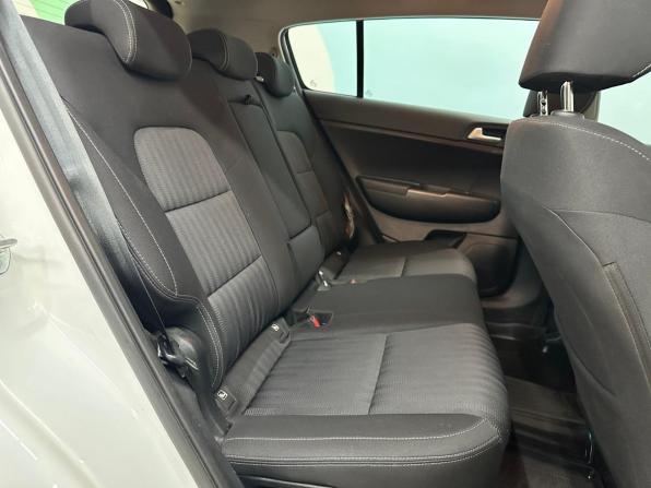 Kia Sportage IV Рестайлинг с пробегом 2021 года, цена 2 335 000 рублей, 85079 км, внедорожник, Автокод Объявления