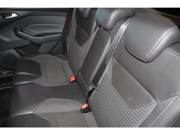 Ford Focus III Рестайлинг с пробегом 2018 года, цена 1 082 000 рублей, 202902 км, хэтчбек, Автокод Объявления
