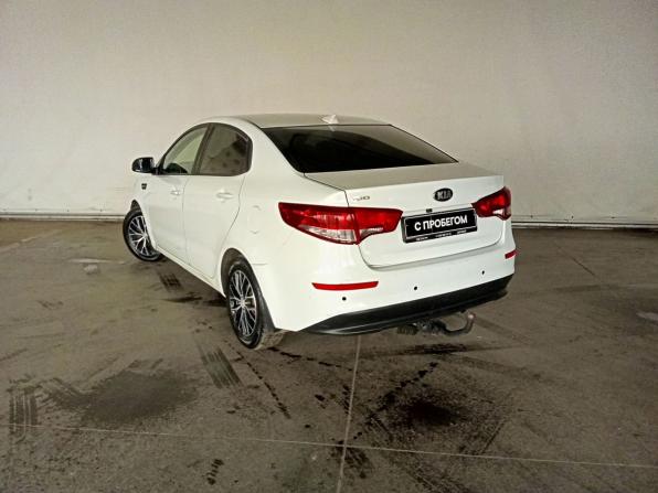 Kia Rio III Рестайлинг с пробегом 2016 года, цена 670 000 рублей, 384428 км, седан, Автокод Объявления