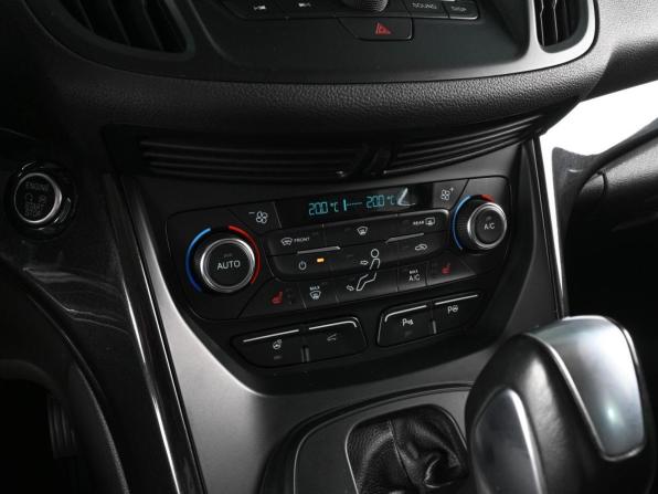 Ford Kuga II Рестайлинг с пробегом 2017 года, цена 1 649 000 рублей, 114999 км, внедорожник, Автокод Объявления
