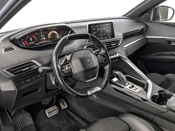 Peugeot 5008 II с пробегом 2018 года, цена 1 999 000 рублей, 88974 км, внедорожник, Автокод Объявления