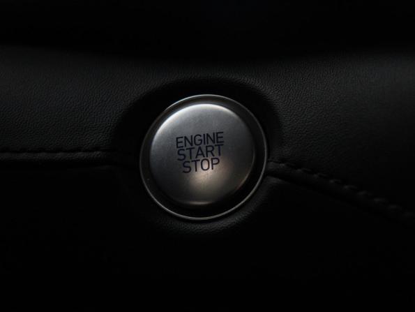 Hyundai Santa Fe IV Рестайлинг с пробегом 2021 года, цена 3 550 000 рублей, 84851 км, внедорожник, Автокод Объявления