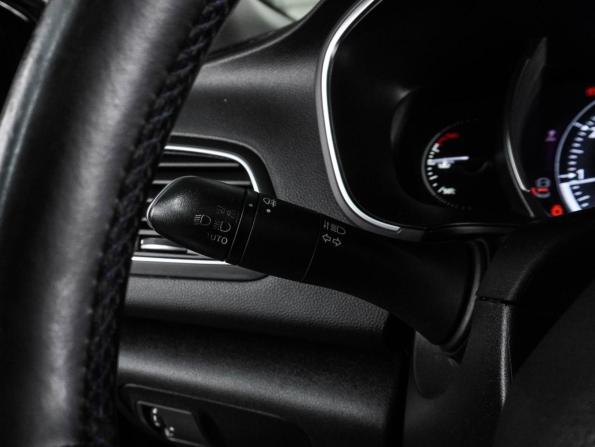 Renault Megane IV с пробегом 2019 года, цена 1 427 000 рублей, 123805 км, универсал, Автокод Объявления