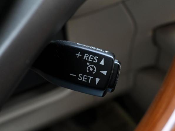 Lexus ES VI с пробегом 2012 года, цена 1 639 000 рублей, 250100 км, седан, Автокод Объявления