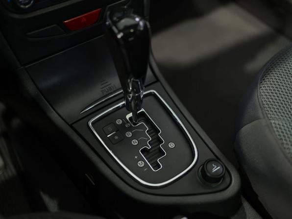 Dongfeng H30 Cross с пробегом 2015 года, цена 439 000 рублей, 187826 км, хэтчбек, Автокод Объявления