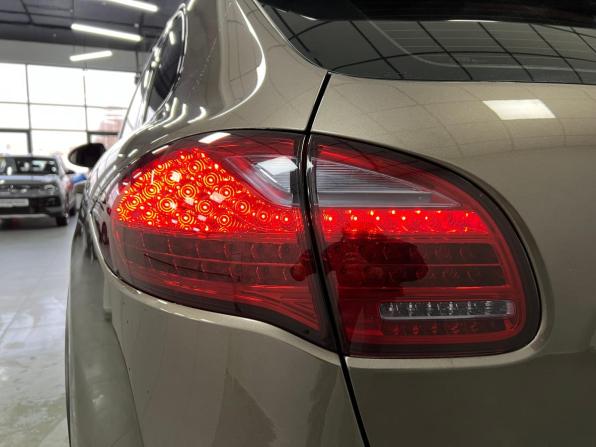 Porsche Cayenne II (958) с пробегом 2013 года, цена 2 650 000 рублей, 273288 км, внедорожник, Автокод Объявления