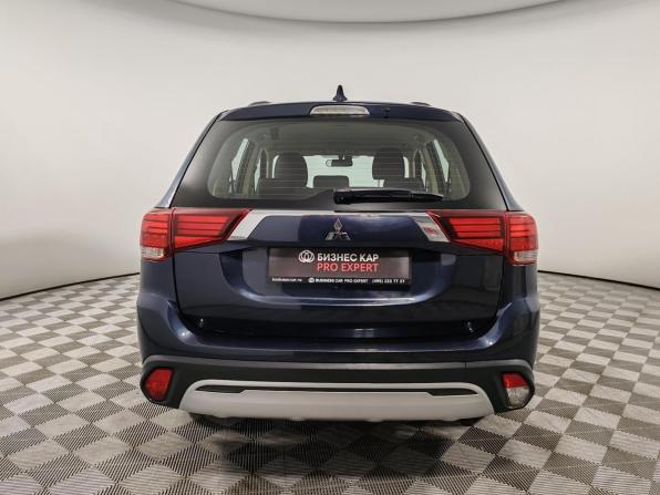 Mitsubishi Outlander III Рестайлинг 3 с пробегом 2019 года, цена 1 900 000 рублей, 96663 км, внедорожник, Автокод Объявления