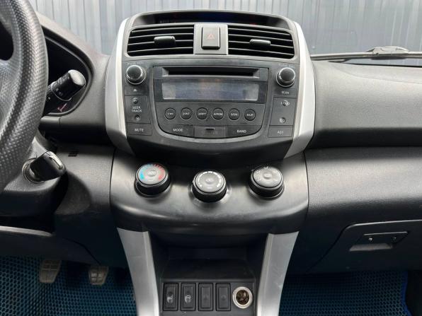 Lifan X60 I с пробегом 2013 года, цена 329 000 рублей, 112000 км, внедорожник, Автокод Объявления