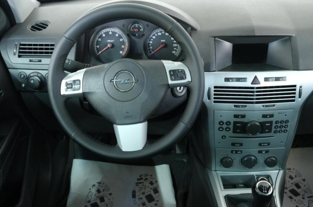 Opel Astra H Рестайлинг Омск  - изображение 12