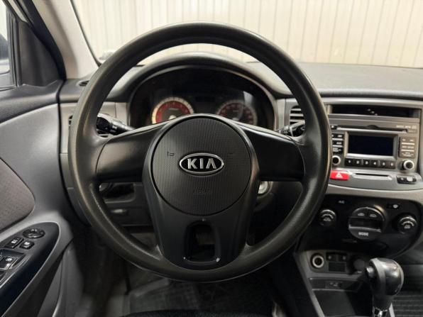 Kia Rio II Рестайлинг с пробегом 2010 года, цена 680 000 рублей, 152773 км, седан, Автокод Объявления