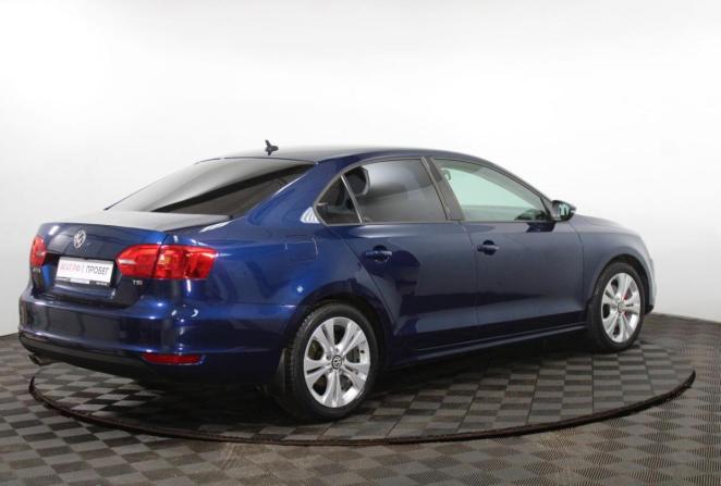 Volkswagen Jetta VI с пробегом 2011 года, цена 1 055 000 рублей, 204000 км, седан, Автокод Объявления