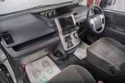 Toyota Noah II (R70) Томск  - изображение 34