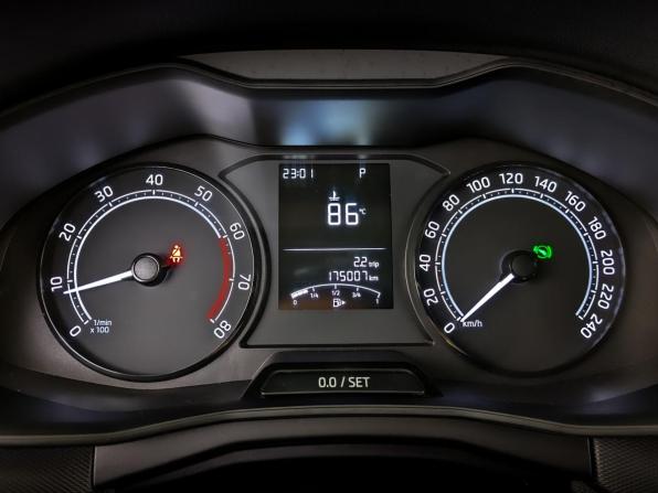 Skoda Rapid II с пробегом 2021 года, цена 1 350 000 рублей, 175004 км, лифтбек, Автокод Объявления