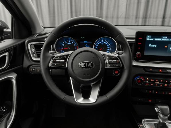 Kia Ceed III с пробегом 2020 года, цена 1 800 000 рублей, 231740 км, универсал, Автокод Объявления