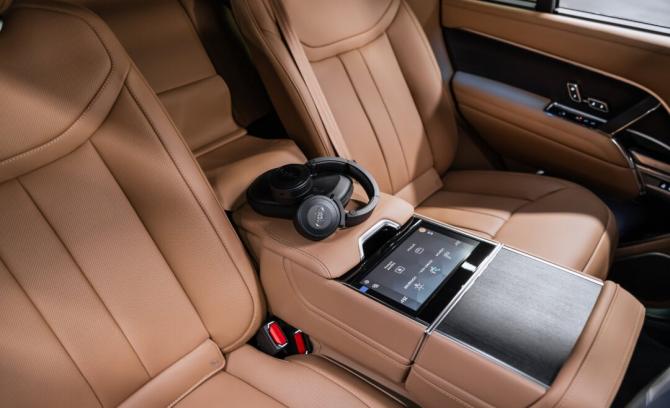 Новый Land Rover Range Rover V 2026 года, цена 24 500 000 рублей, внедорожник, Автокод Объявления