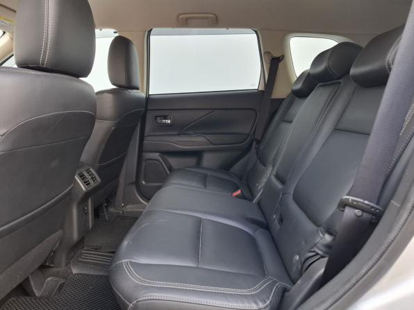 Mitsubishi Outlander III Рестайлинг 3 с пробегом 2019 года, цена 1 900 000 рублей, 163900 км, внедорожник, Автокод Объявления