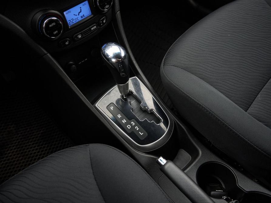 Hyundai Solaris I Казань  - изображение 11