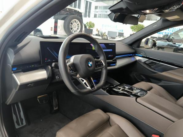 BMW 5 серии VIII (G60/G61/G68) с пробегом 2024 года, цена 7 700 000 рублей, 67418 км, седан, Автокод Объявления