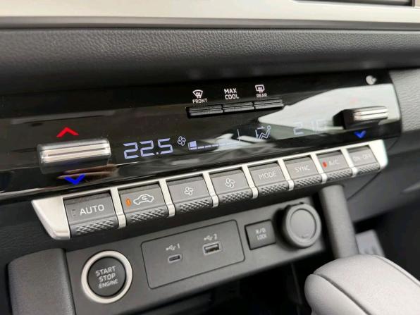 Mitsubishi L200 VI с пробегом 2025 года, цена 5 199 900 рублей, 53 км, offers.body_type.unknown, Автокод Объявления