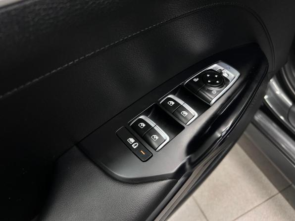 Kia K5 III с пробегом 2019 года, цена 2 499 000 рублей, 65158 км, седан, Автокод Объявления