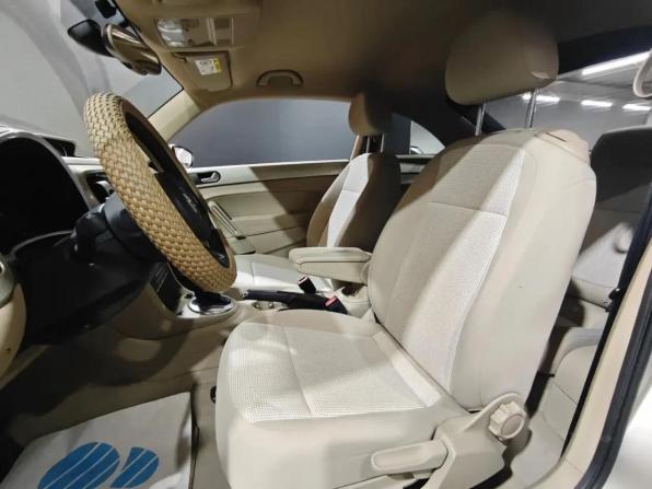 Volkswagen Beetle II (A5) с пробегом 2014 года, цена 1 650 000 рублей, 54129 км, хэтчбек, Автокод Объявления