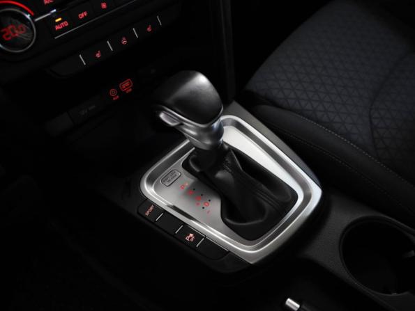 Kia Ceed III с пробегом 2019 года, цена 1 679 000 рублей, 124731 км, хэтчбек, Автокод Объявления