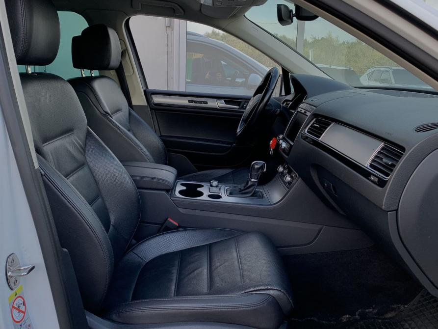 Volkswagen Touareg II Рестайлинг Москва  - изображение 29