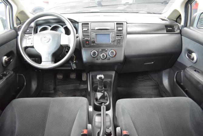 Nissan Tiida I Рестайлинг с пробегом 2011 года, цена 599 000 рублей, 234000 км, седан, Автокод Объявления