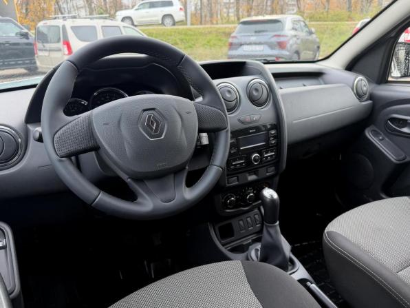 Renault Duster I Рестайлинг с пробегом 2018 года, цена 1 090 000 рублей, 135654 км, внедорожник, Автокод Объявления