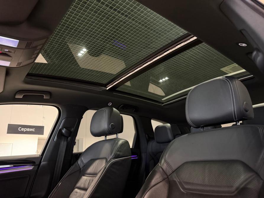 Volkswagen Touareg III Великий Новгород  - изображение 14
