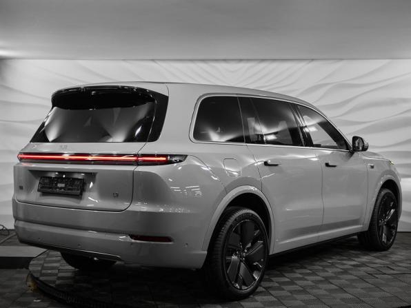 Новый Li Auto (Lixiang) L9 I Рестайлинг 2026 года, цена 12 090 000 рублей, внедорожник, Автокод Объявления