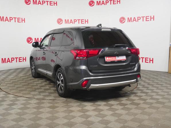 Mitsubishi Outlander III Рестайлинг 2 с пробегом 2018 года, цена 1 719 000 рублей, 167883 км, внедорожник, Автокод Объявления