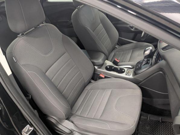 Ford Kuga II с пробегом 2016 года, цена 1 700 000 рублей, 75537 км, внедорожник, Автокод Объявления