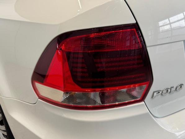 Volkswagen Polo V Рестайлинг с пробегом 2017 года, цена 960 000 рублей, 161584 км, седан, Автокод Объявления