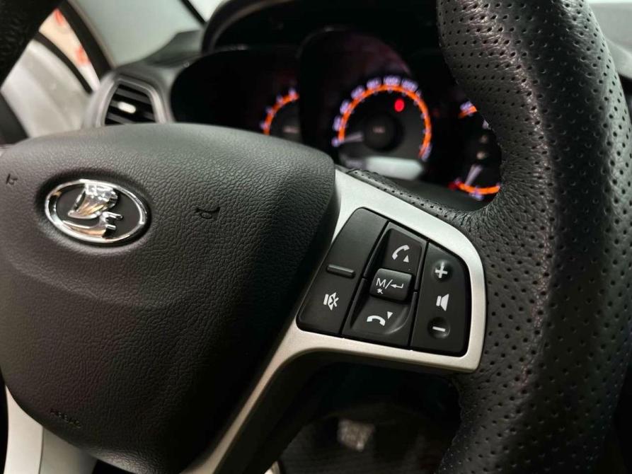 Lada (ВАЗ) Vesta I Ростов-на-Дону  - изображение 11