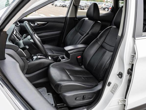 Nissan Qashqai II с пробегом 2016 года, цена 1 597 000 рублей, 125136 км, внедорожник, Автокод Объявления