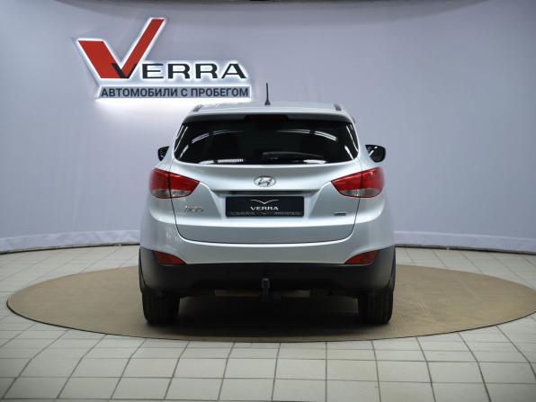 Hyundai ix35 I Рестайлинг с пробегом 2014 года, цена 1 090 000 рублей, 175091 км, внедорожник, Автокод Объявления