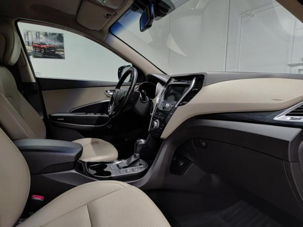 Hyundai Santa Fe III с пробегом 2013 года, цена 1 997 000 рублей, 108268 км, внедорожник, Автокод Объявления