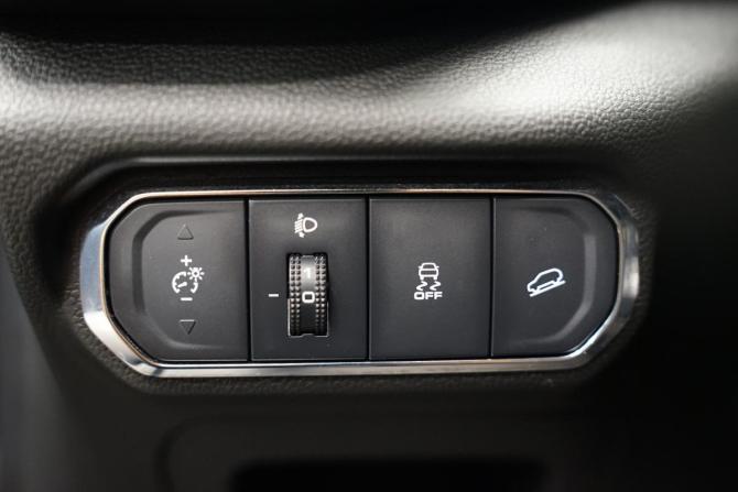 Haval Jolion I с пробегом 2023 года, цена 1 990 000 рублей, 69586 км, внедорожник, Автокод Объявления