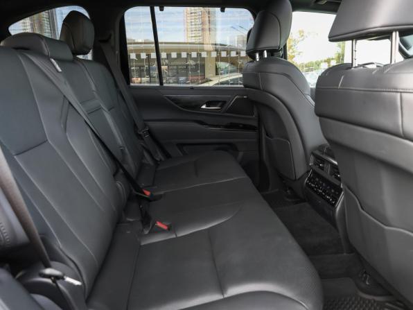 Lexus LX IV с пробегом 2025 года, цена 22 660 000 рублей, 6197 км, внедорожник, Автокод Объявления