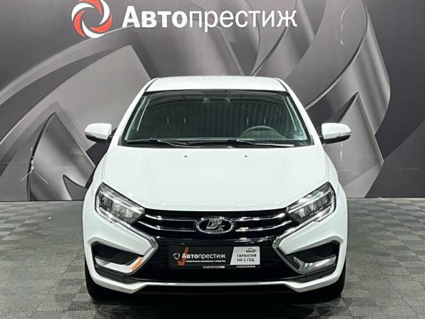 Lada (ВАЗ) Vesta I Рестайлинг (NG) с пробегом 2024 года, цена 1 010 000 рублей, 54000 км, седан, Автокод Объявления