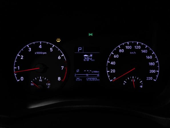 Hyundai Solaris II с пробегом 2018 года, цена 1 189 700 рублей, 127079 км, седан, Автокод Объявления