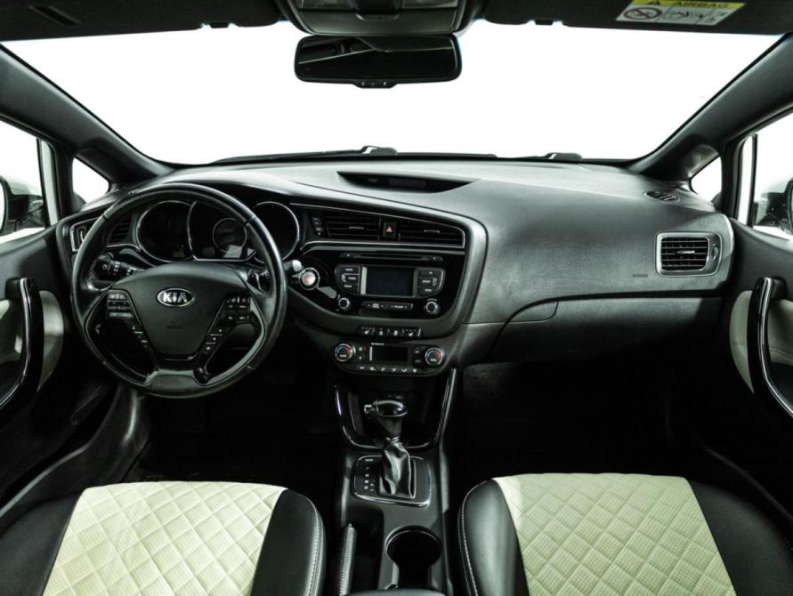 Kia Ceed II Рестайлинг Санкт-Петербург  - изображение 14