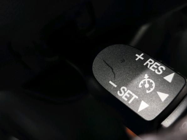 Toyota RAV4 III (XA30) Рестайлинг с пробегом 2012 года, цена 1 300 000 рублей, 177682 км, внедорожник, Автокод Объявления