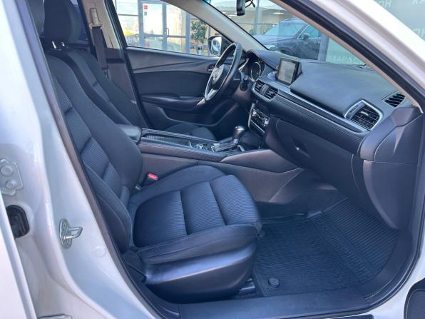 Mazda 6 III (GJ) Рестайлинг с пробегом 2016 года, цена 1 849 000 рублей, 108476 км, седан, Автокод Объявления