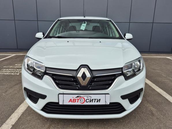 Renault Logan II Рестайлинг с пробегом 2022 года, цена 1 089 000 рублей, 55000 км, седан, Автокод Объявления