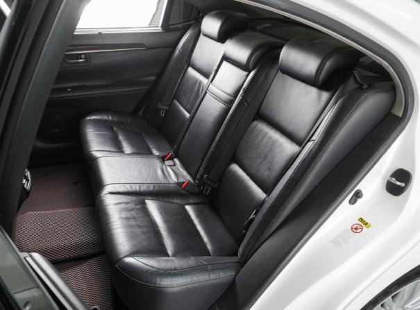 Lexus ES VI с пробегом 2013 года, цена 1 570 000 рублей, 412356 км, седан, Автокод Объявления