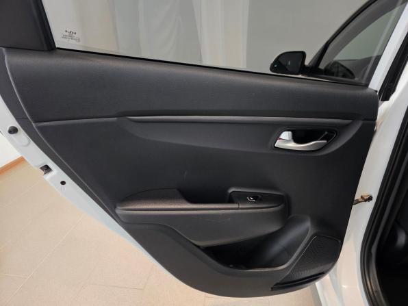 Kia Rio IV Рестайлинг с пробегом 2022 года, цена 1 755 000 рублей, 108175 км, седан, Автокод Объявления