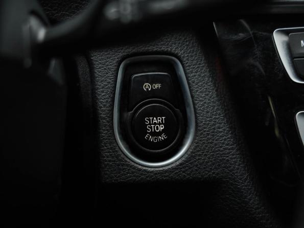 BMW 3 серии VI (F3x) Рестайлинг с пробегом 2017 года, цена 2 669 000 рублей, 126680 км, лифтбек, Автокод Объявления